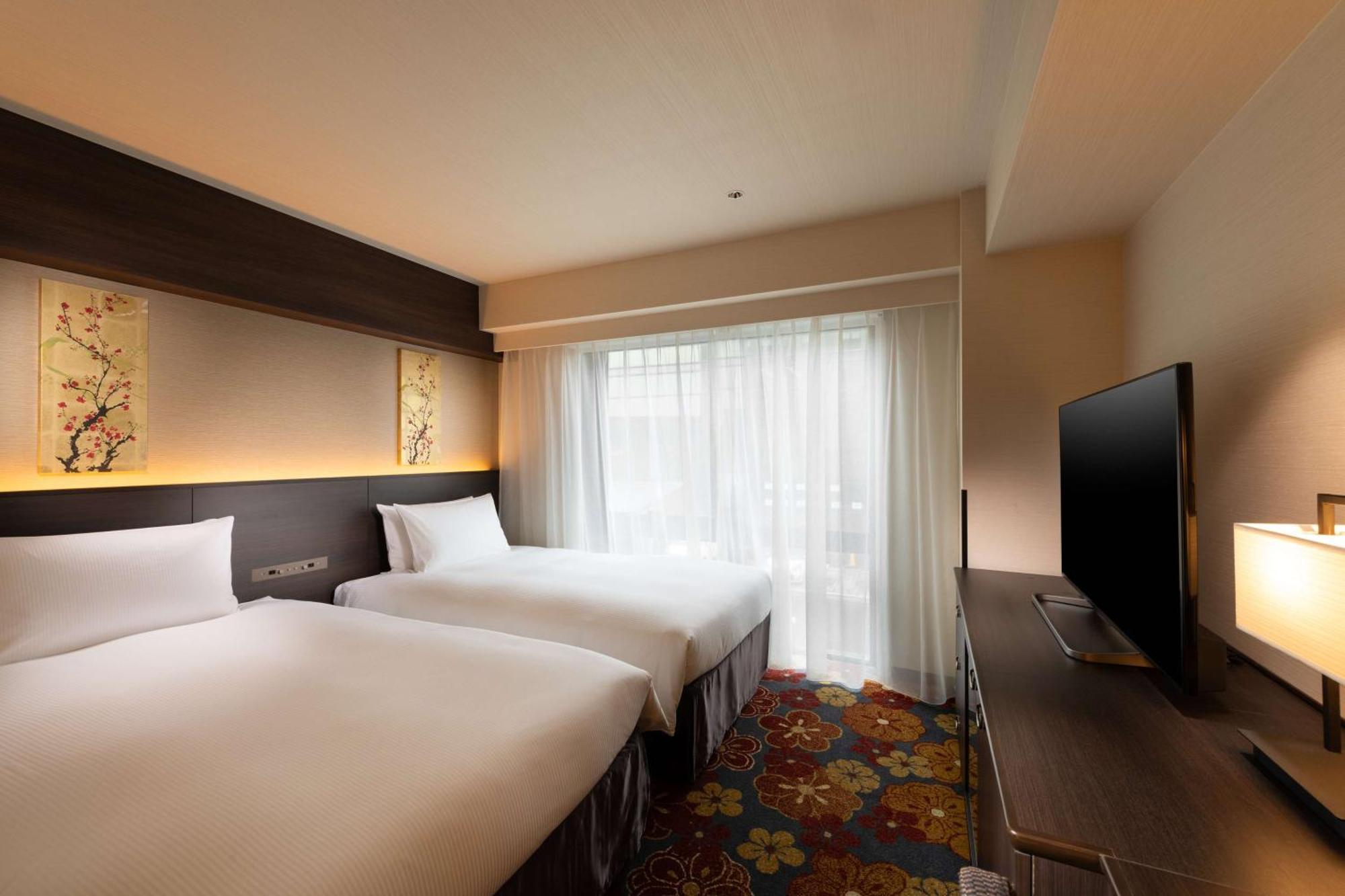 Готель Doubletree By Hilton Kyoto Station Екстер'єр фото