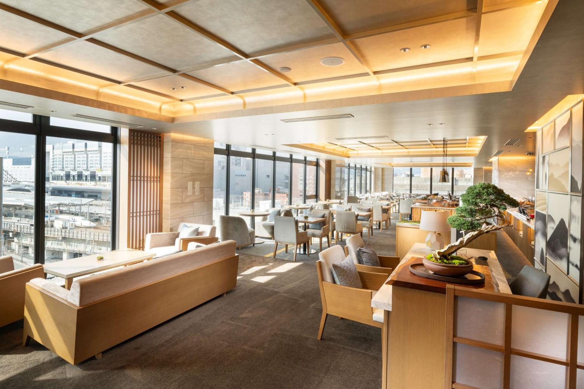 Готель Doubletree By Hilton Kyoto Station Екстер'єр фото