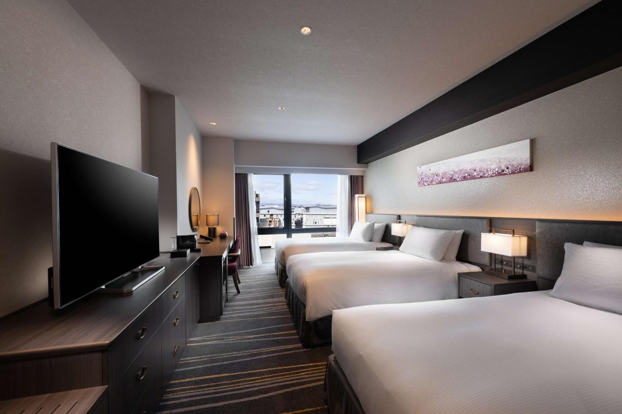 Готель Doubletree By Hilton Kyoto Station Екстер'єр фото