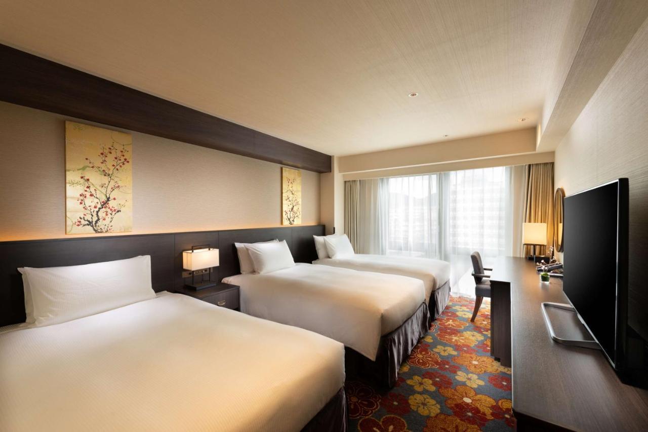 Готель Doubletree By Hilton Kyoto Station Екстер'єр фото
