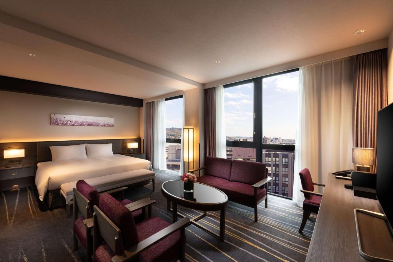 Готель Doubletree By Hilton Kyoto Station Екстер'єр фото