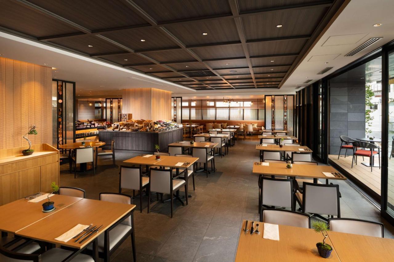 Готель Doubletree By Hilton Kyoto Station Екстер'єр фото