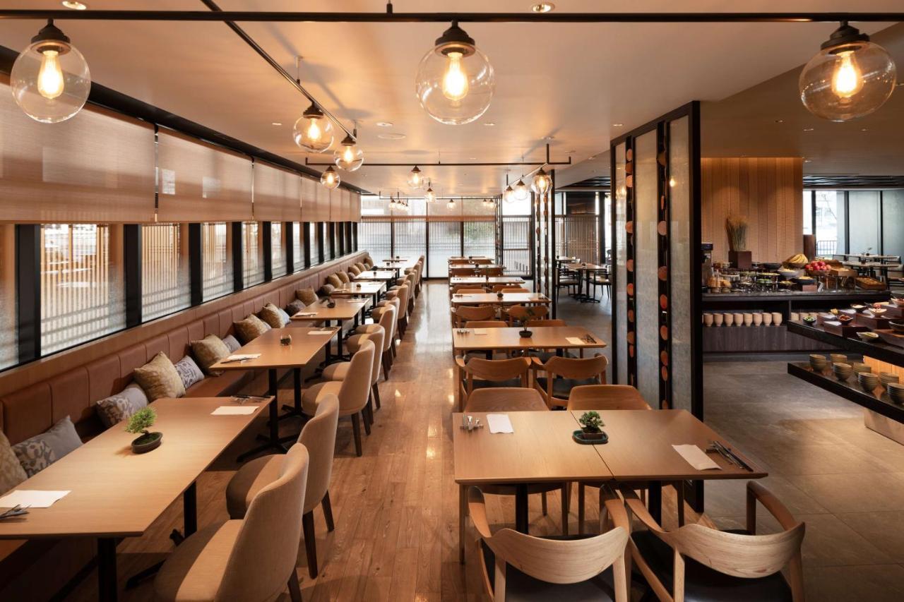 Готель Doubletree By Hilton Kyoto Station Екстер'єр фото