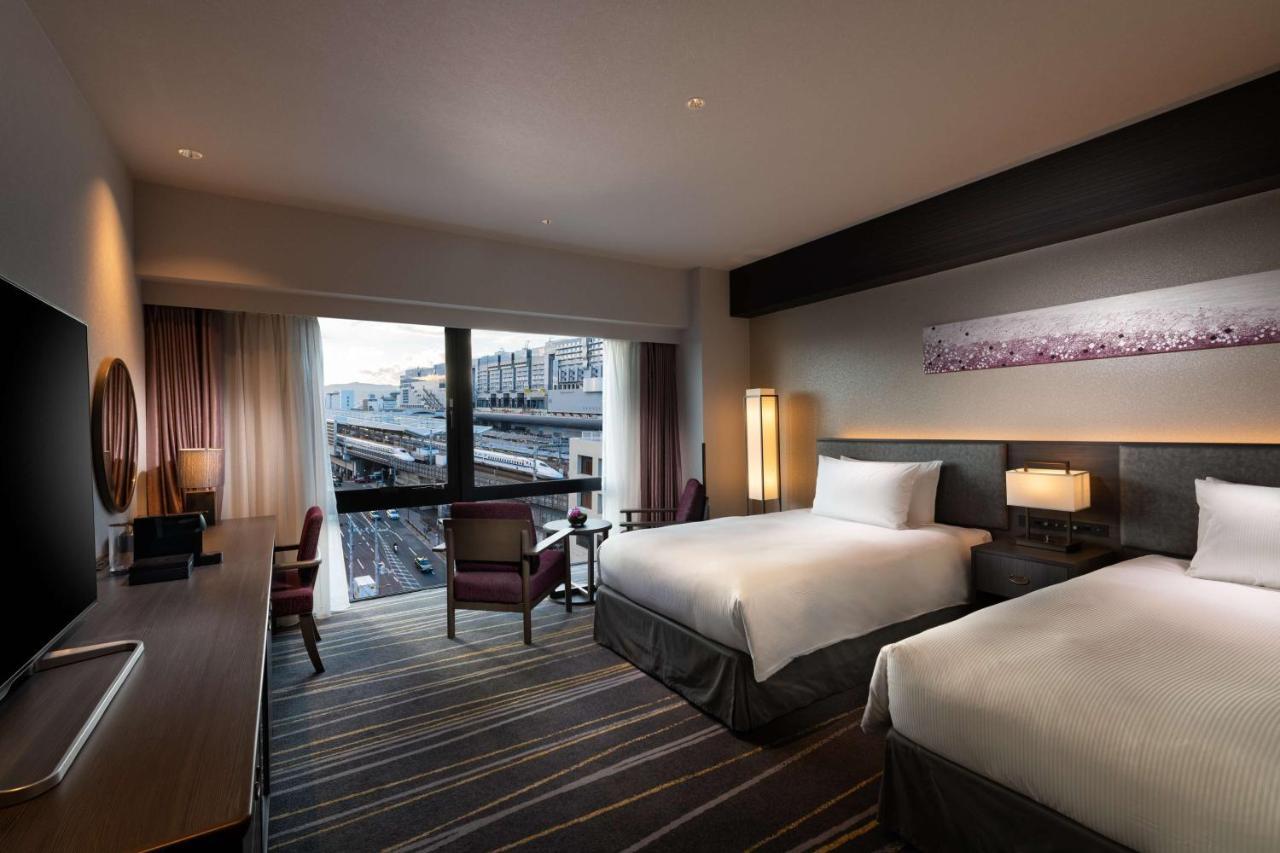 Готель Doubletree By Hilton Kyoto Station Екстер'єр фото